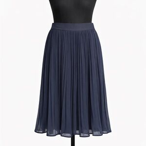 Aritzia Pleated Navy Midi Skirt - Women
